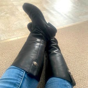 SOLD on another platform: Frye Boots, Size: 6.5B
